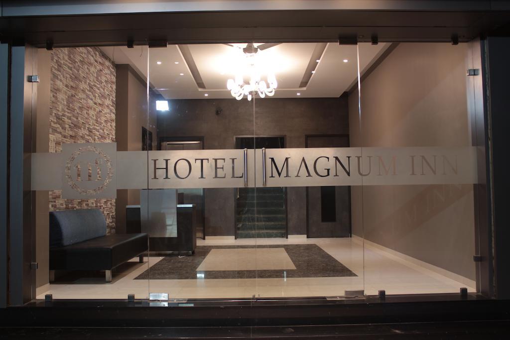 Hotel Magnum Inn 주나가드 외부 사진